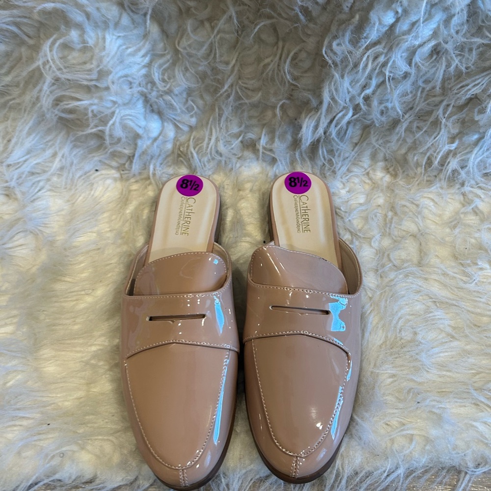Catherine Malandrino Women's Tan Patent Loafers